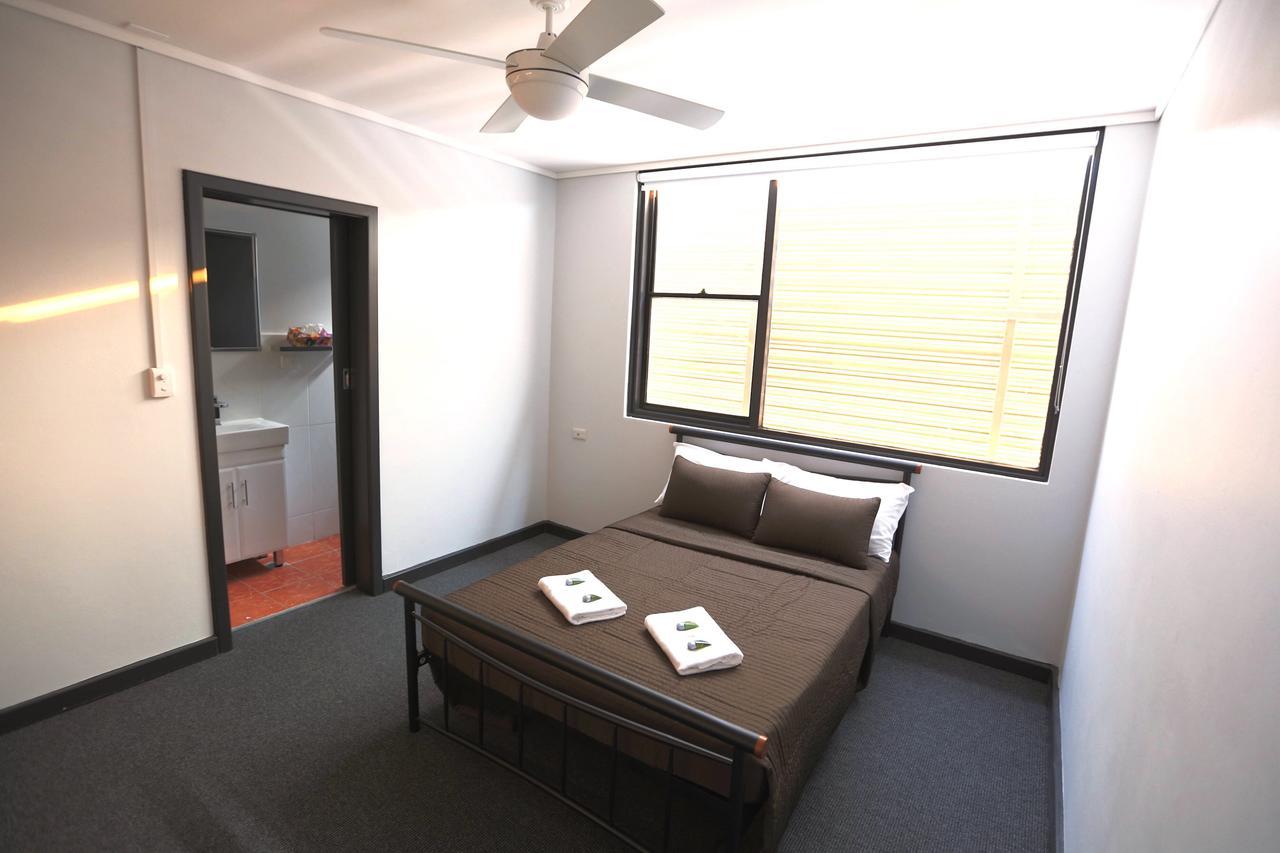 Panania Hotel Sydney Eksteriør bilde